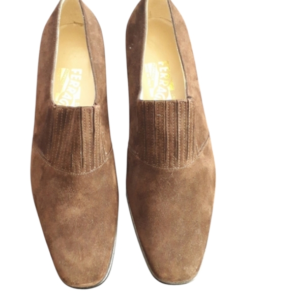 Salvatore Ferragamo Shoes - Salvatore Ferragamo Suede Pump